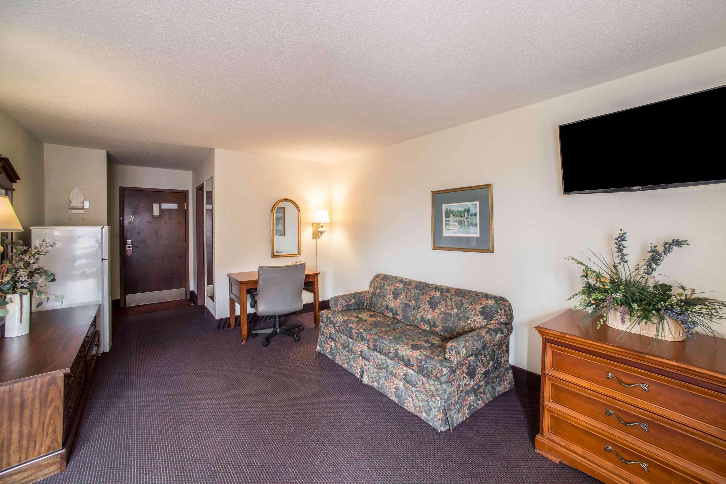 Econo Lodge Marion Eksteriør billede