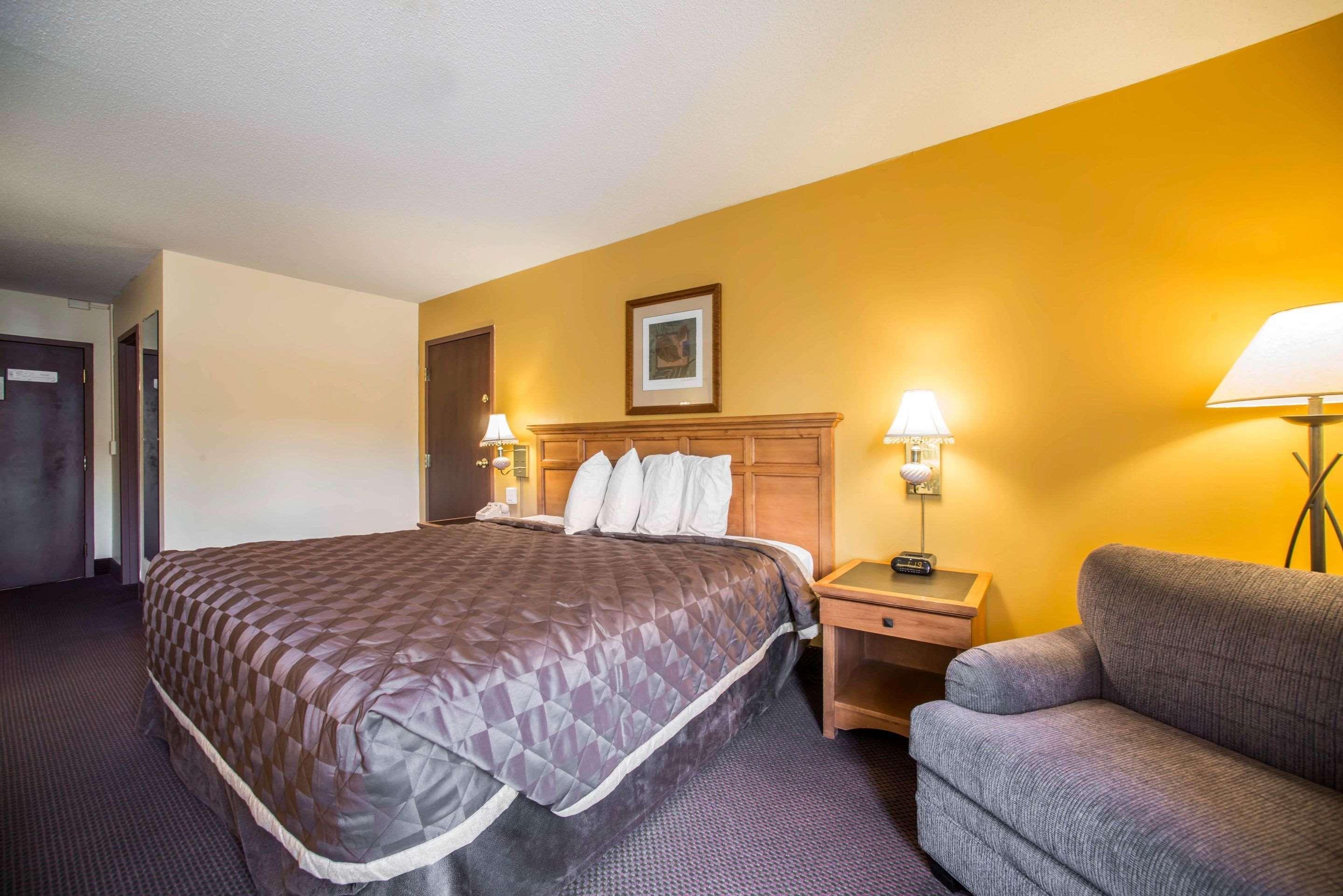 Econo Lodge Marion Eksteriør billede