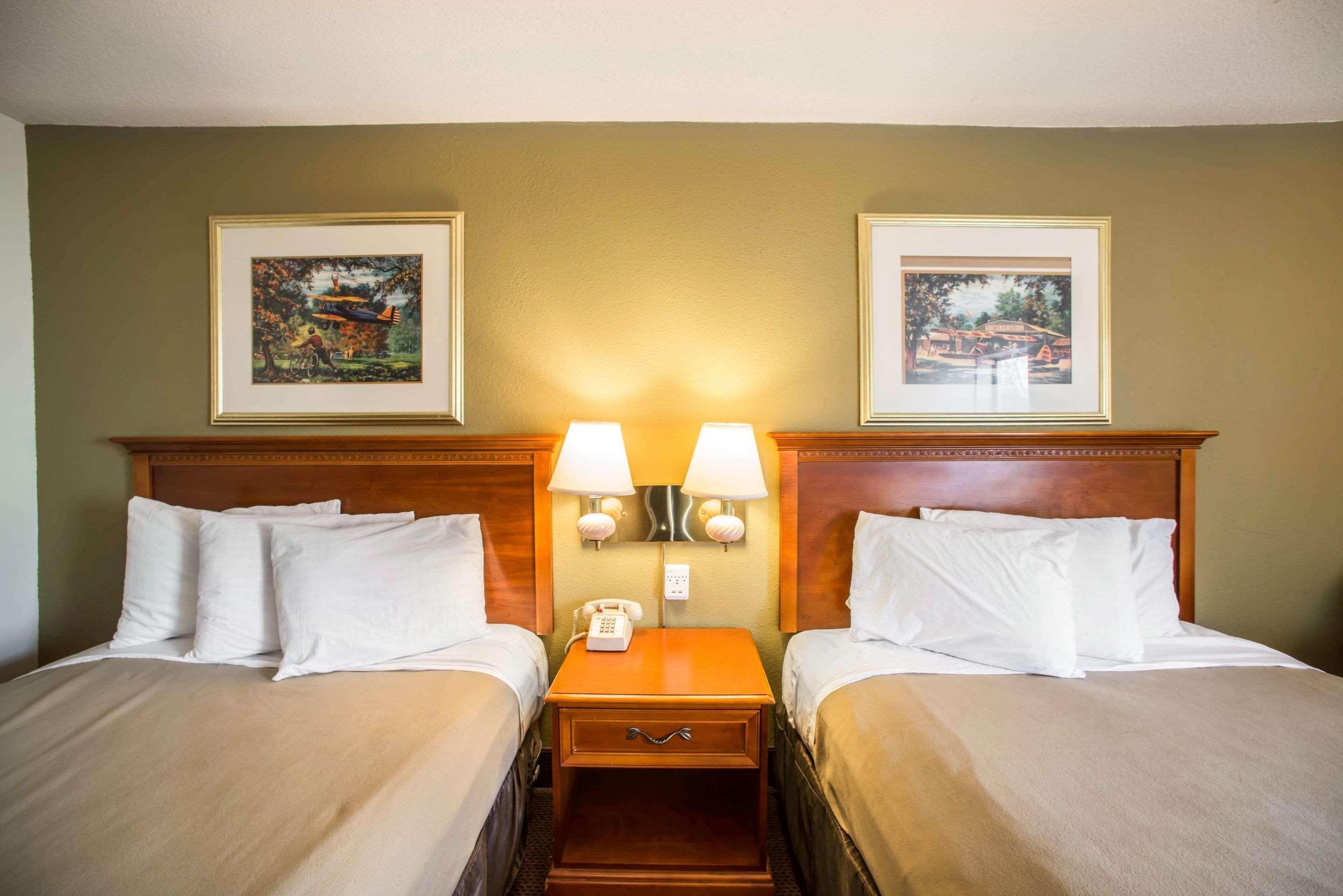 Econo Lodge Marion Eksteriør billede