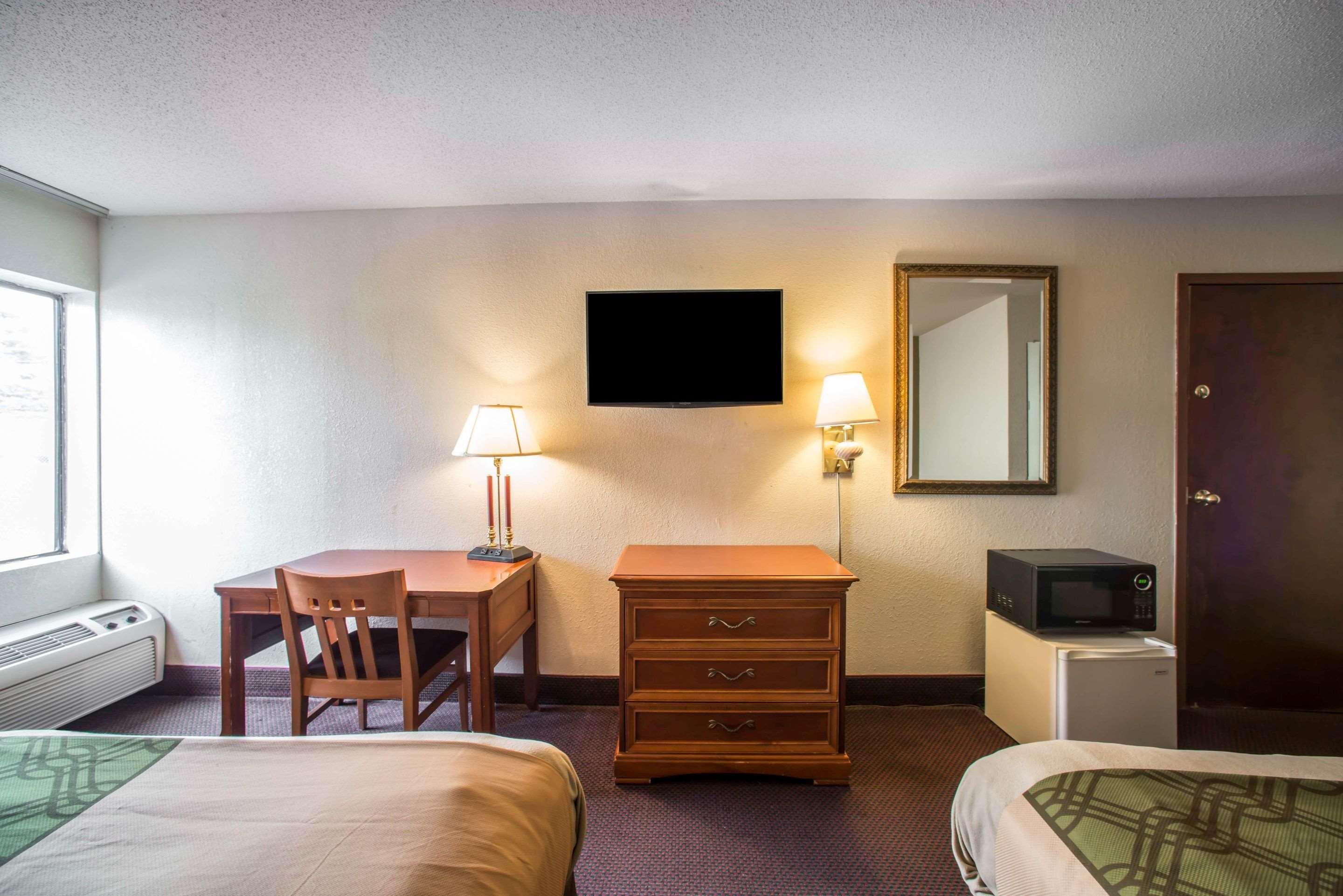 Econo Lodge Marion Eksteriør billede