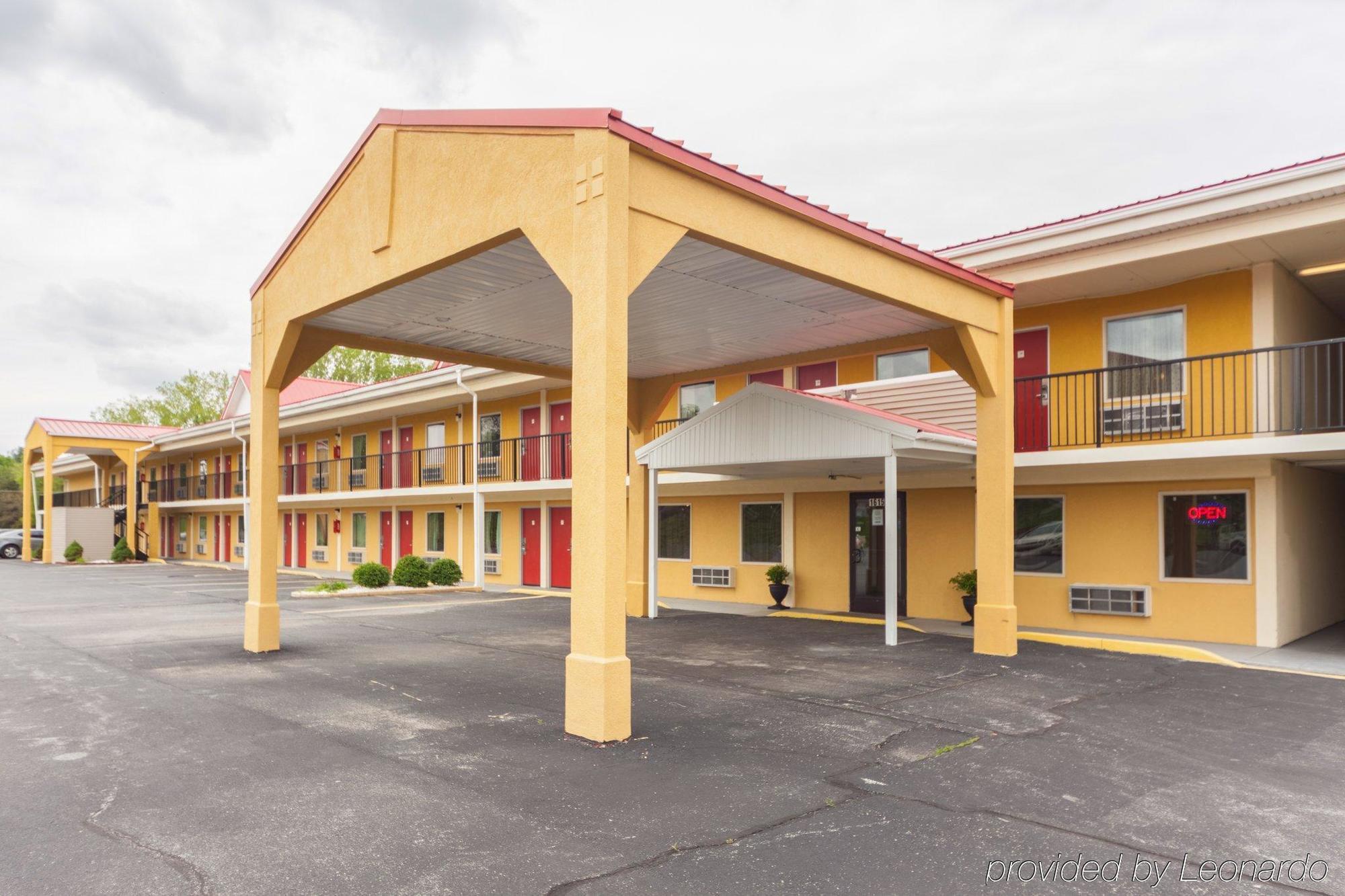 Econo Lodge Marion Eksteriør billede